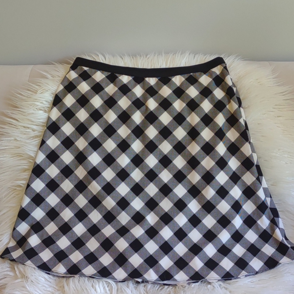 ANN TAYLOR Skirt 14 Plaid Black White